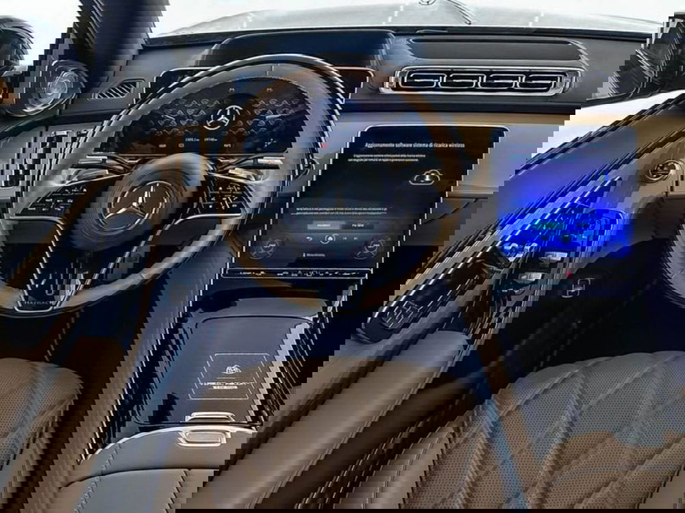 Mercedes-Benz Maybach S usata a Milano (11)