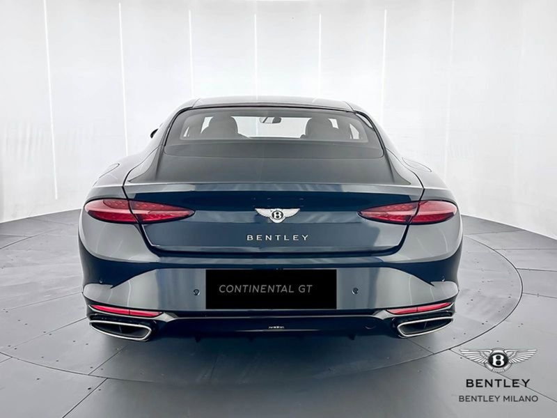 Bentley Continental GT nuova a Milano (6)