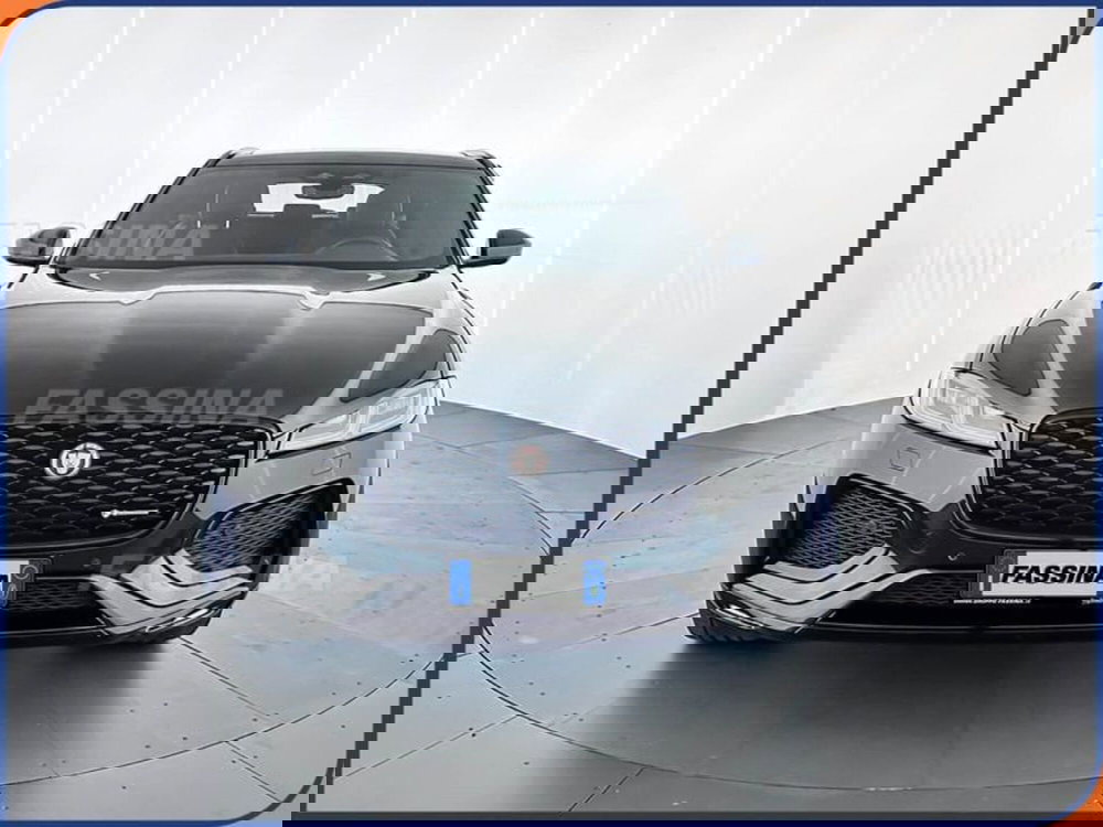 Jaguar F-Pace usata a Milano (2)