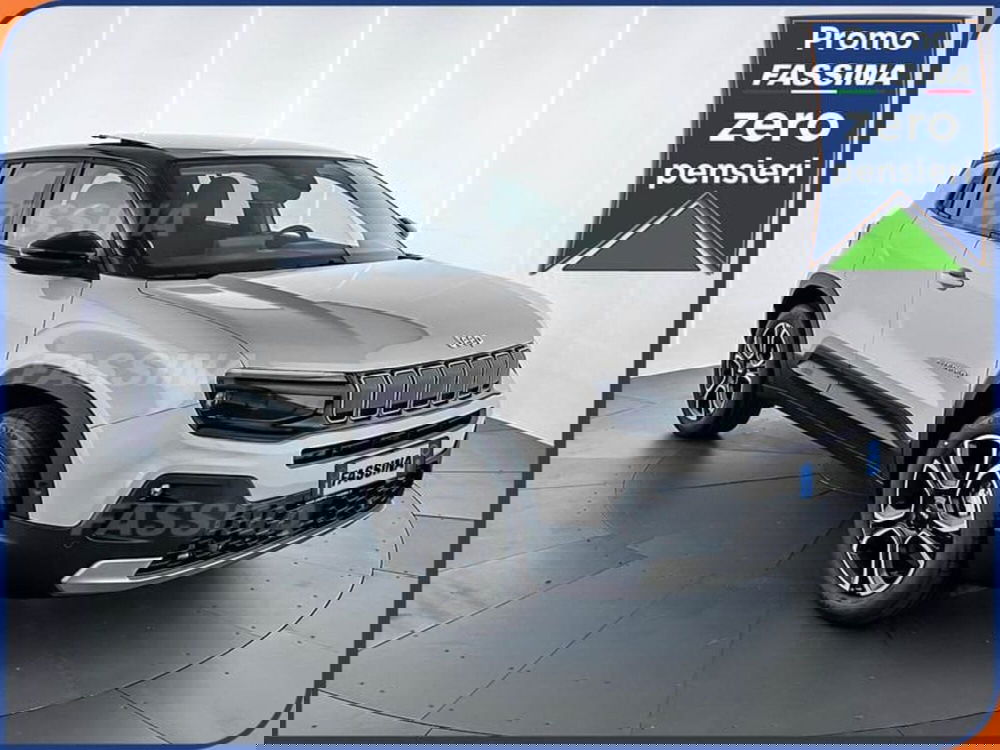 Jeep Avenger nuova a Milano