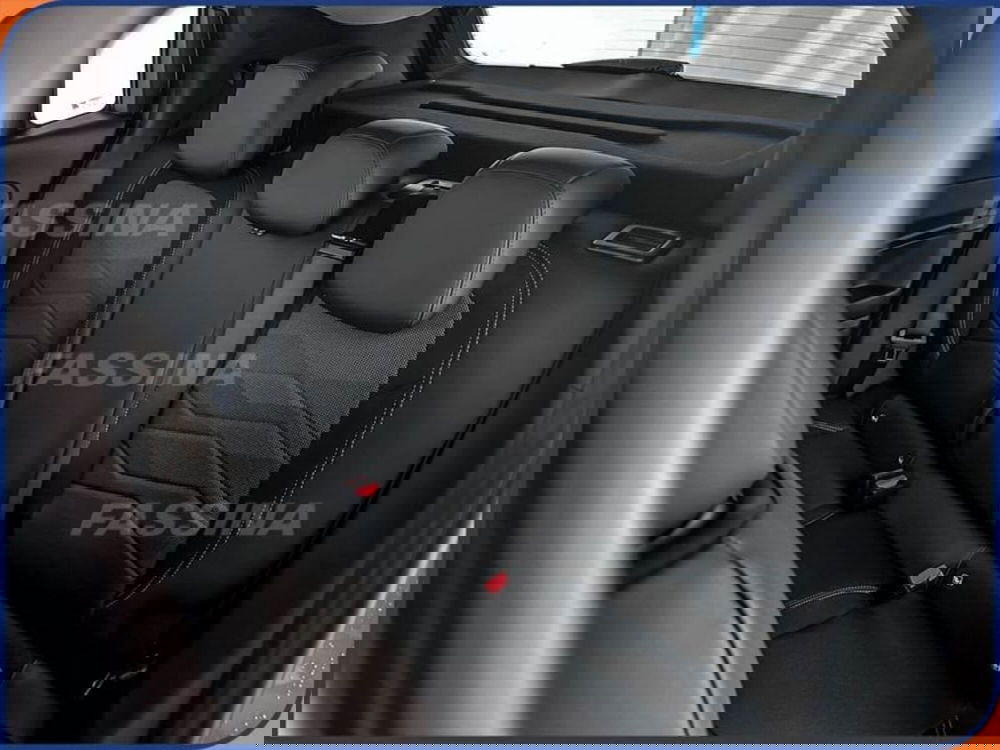 Jeep Avenger nuova a Milano (10)