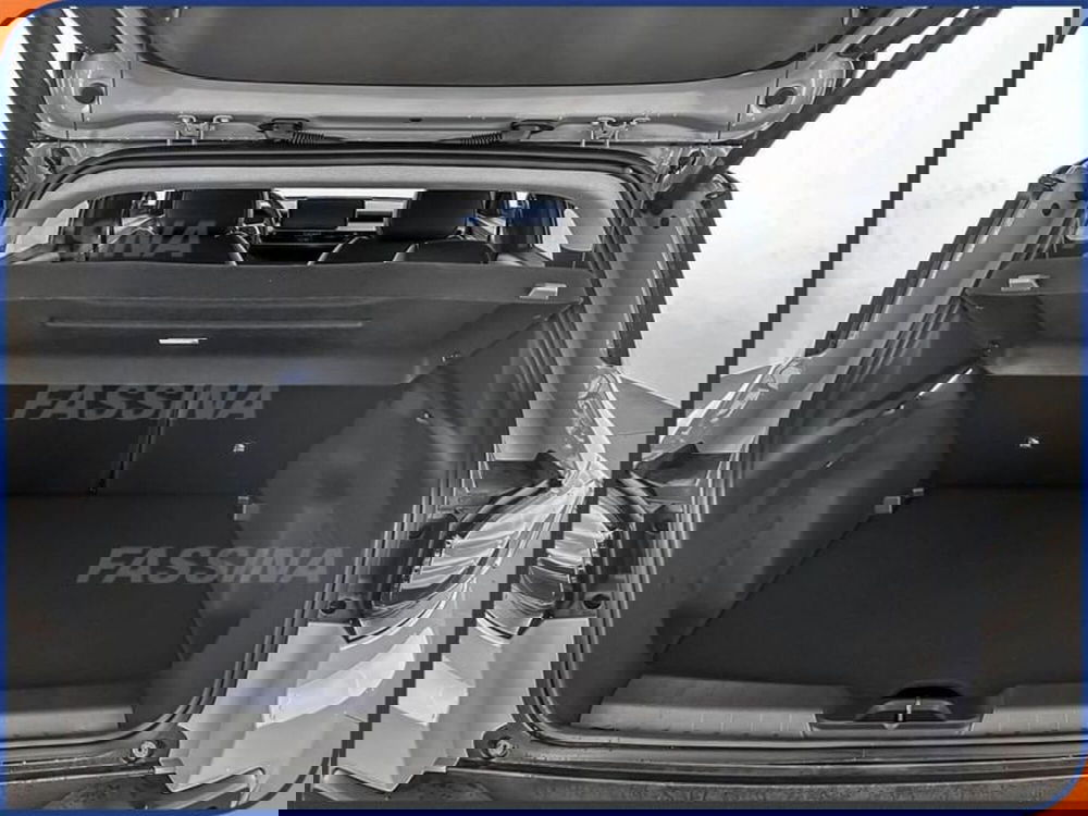 Jeep Avenger nuova a Milano (11)