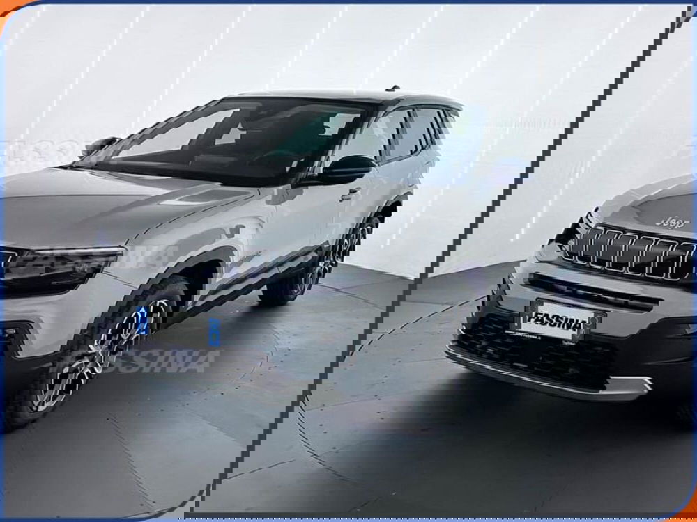 Jeep Avenger nuova a Milano (3)