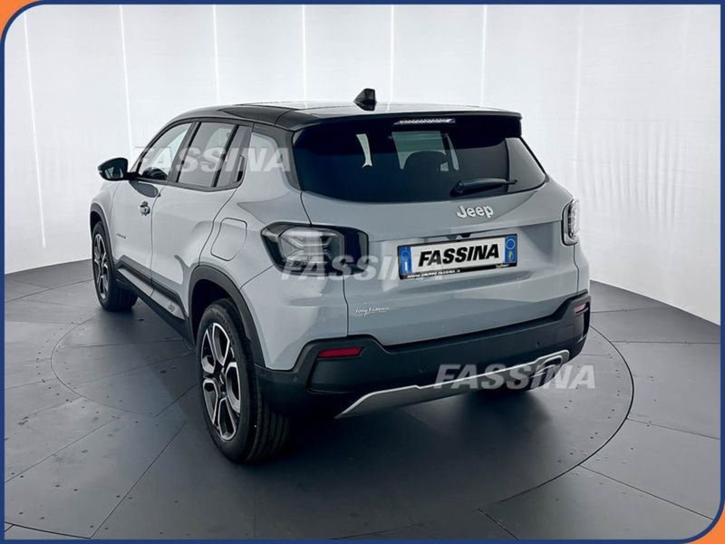Jeep Avenger nuova a Milano (4)