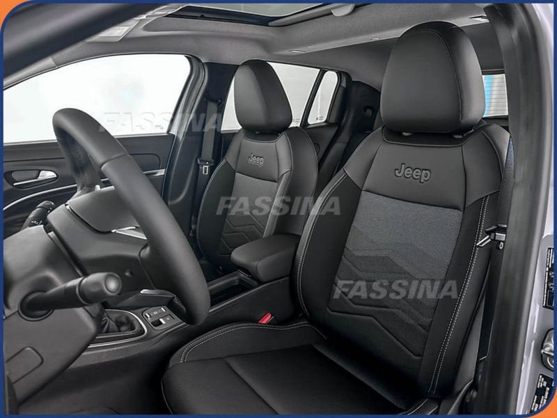 Jeep Avenger nuova a Milano (8)