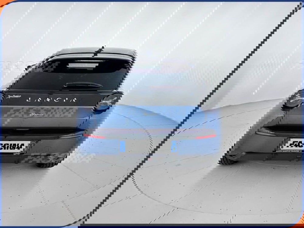 Lancia Ypsilon usata a Milano (5)