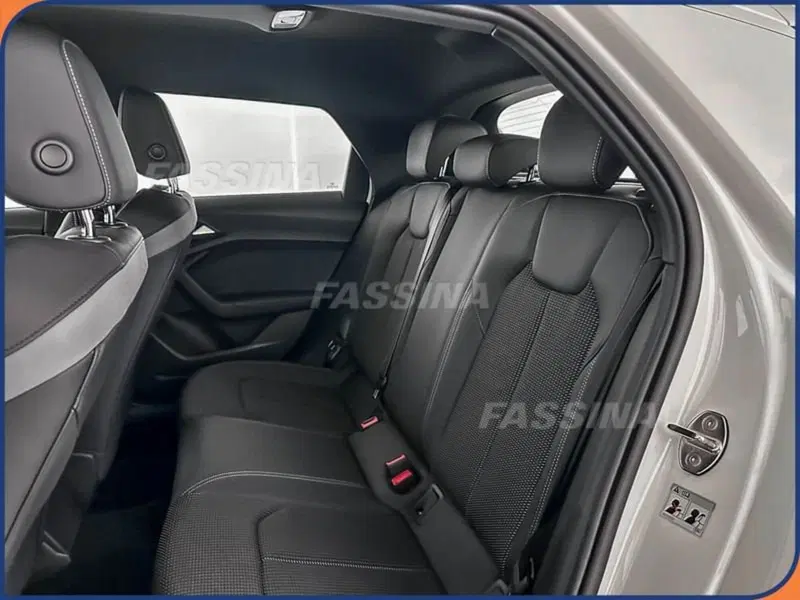 Audi A1 Sportback usata a Milano (10)