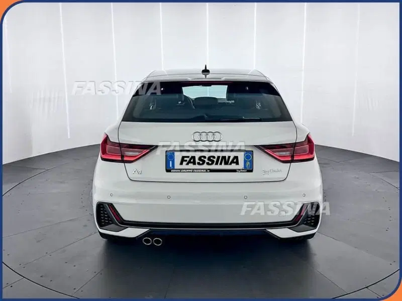 Audi A1 Sportback usata a Milano (5)