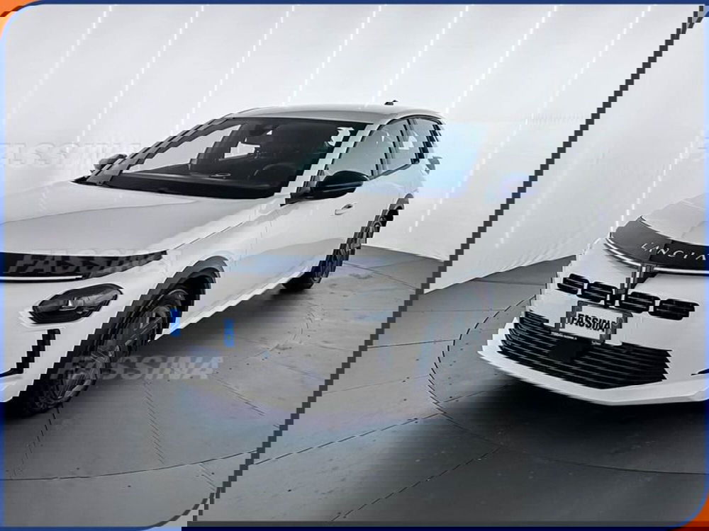 Lancia Ypsilon usata a Milano (3)