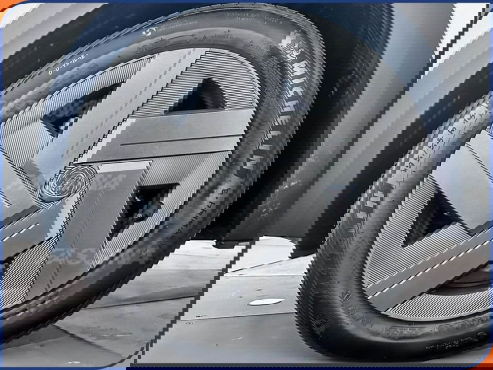 Lancia Ypsilon usata a Milano (7)