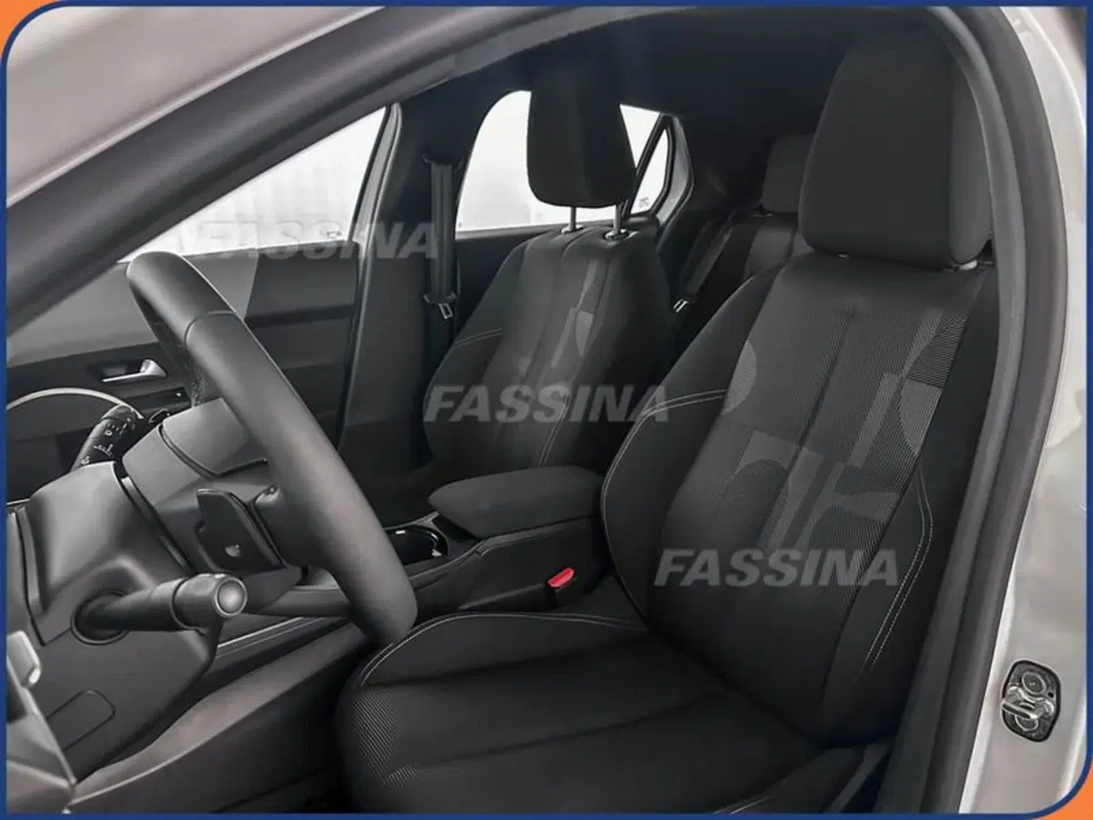 Lancia Ypsilon usata a Milano (8)