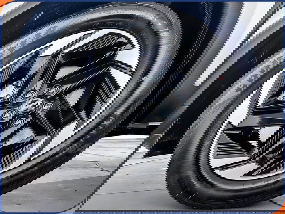 Nissan Qashqai nuova a Milano (7)