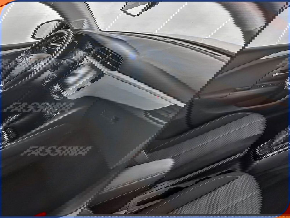 Opel Corsa usata a Milano (12)