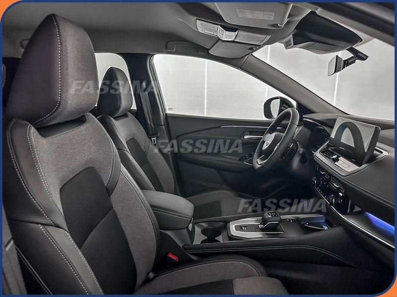 Nissan Qashqai nuova a Milano (13)