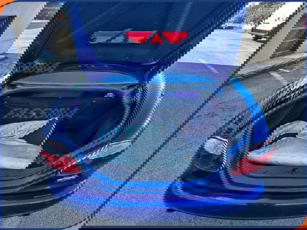 Jaguar XK usata a Milano (11)