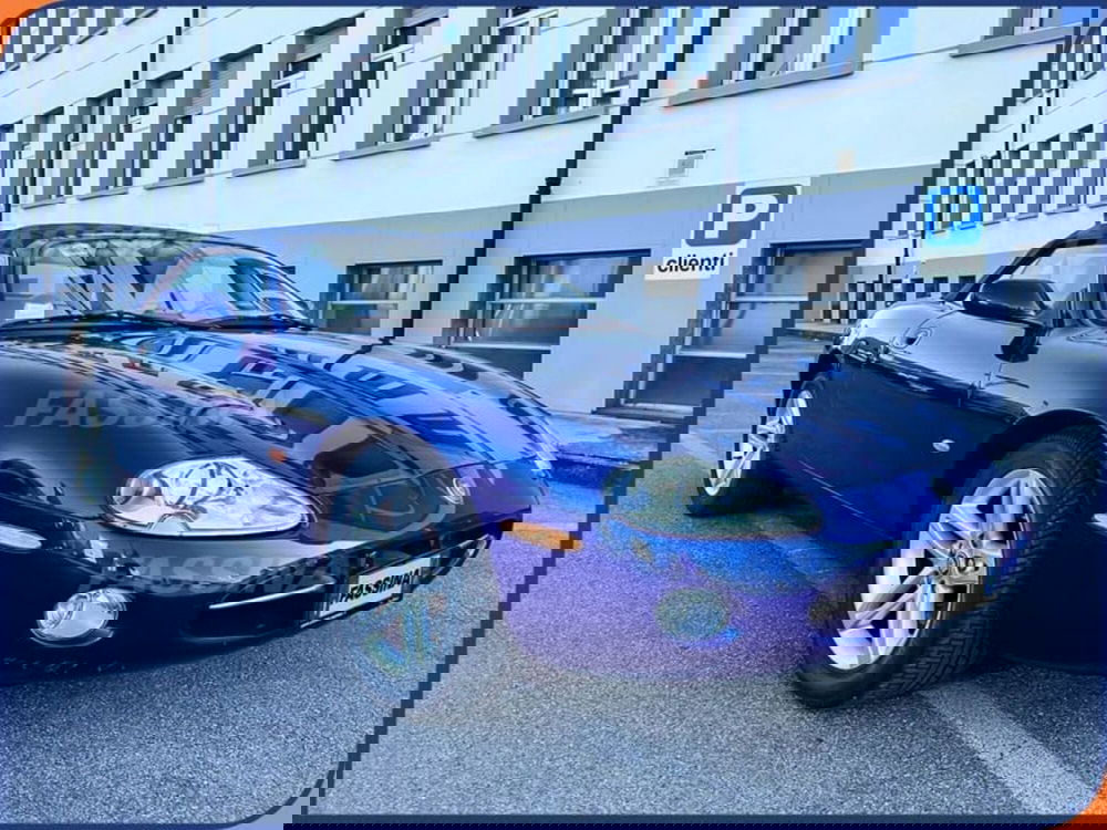 Jaguar XK usata a Milano (2)