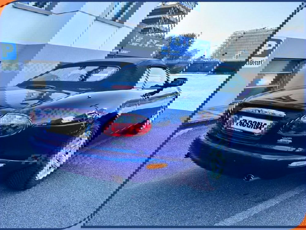 Jaguar XK usata a Milano (6)