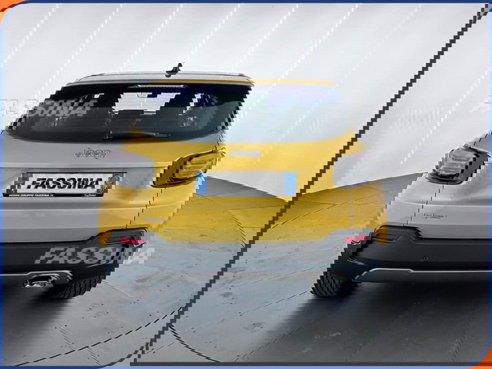 Jeep Avenger nuova a Milano (5)