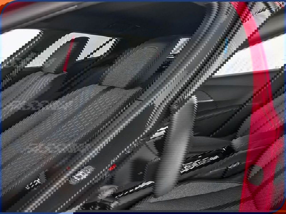 Peugeot 2008 nuova a Milano (8)