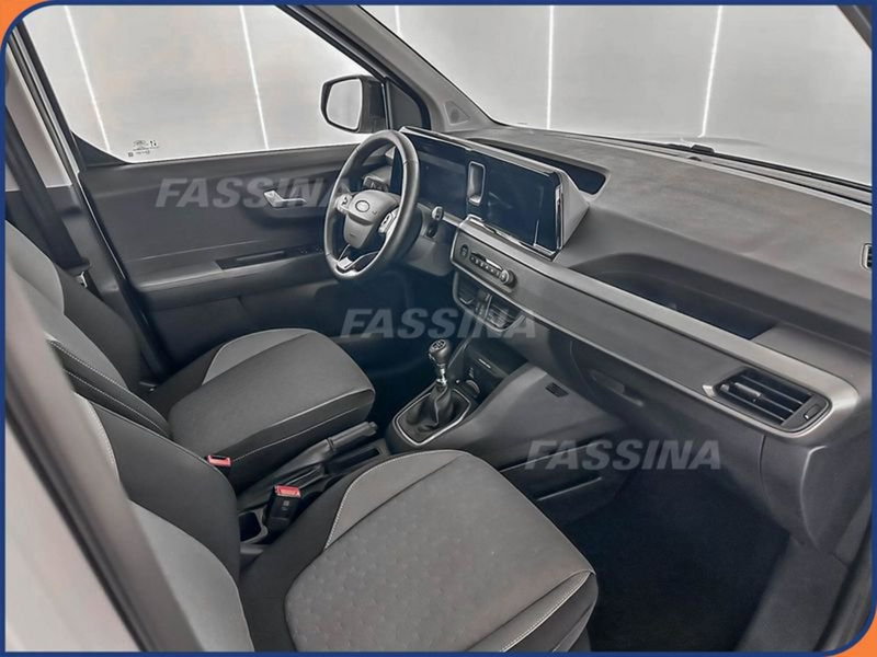 Ford Tourneo Courier usata a Milano (12)