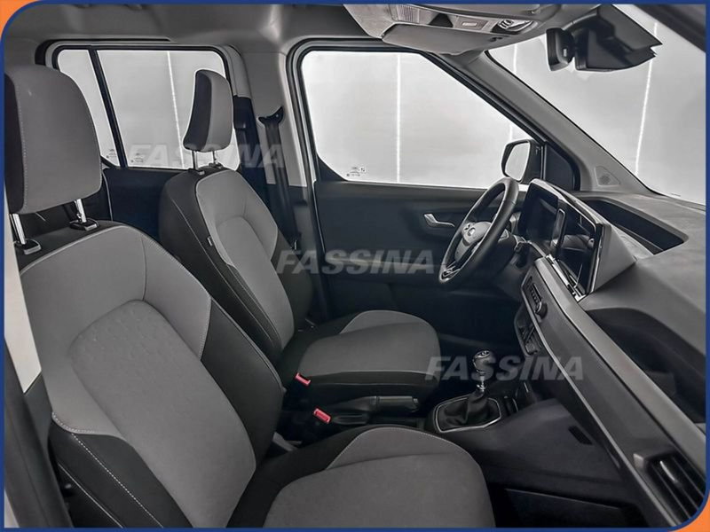 Ford Tourneo Courier usata a Milano (13)