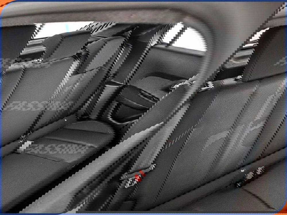 Lancia Ypsilon usata a Milano (10)