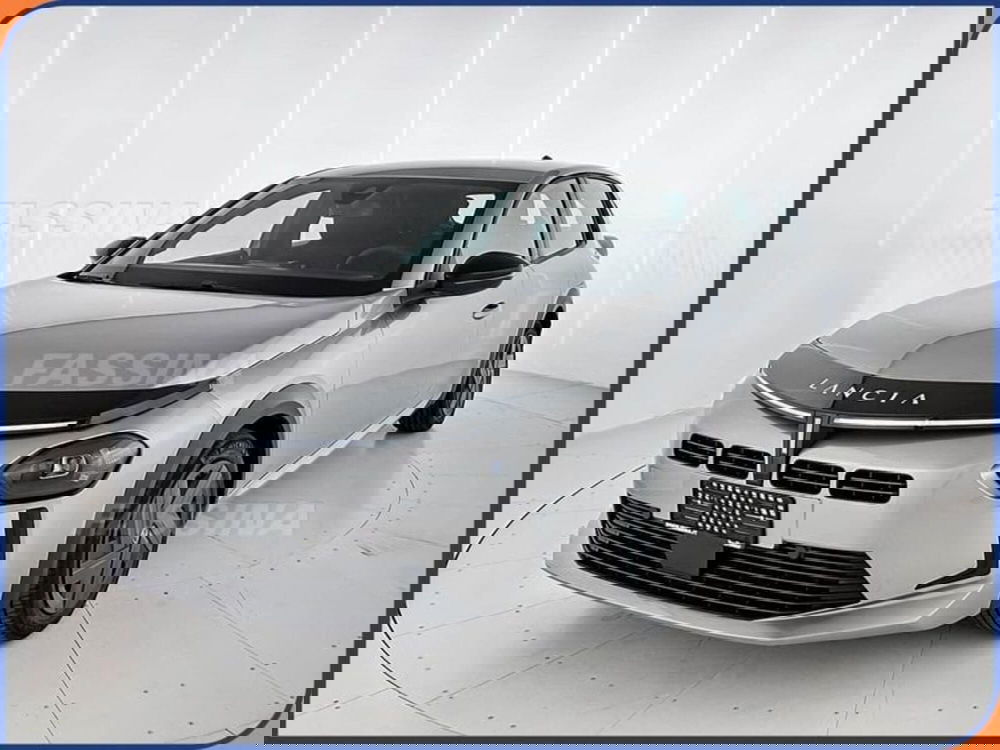 Lancia Ypsilon usata a Milano (3)