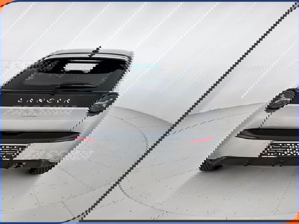 Lancia Ypsilon usata a Milano (4)