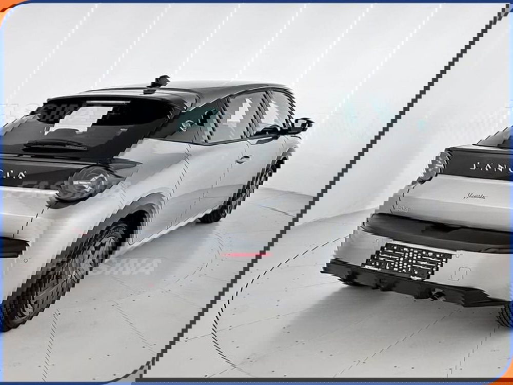 Lancia Ypsilon usata a Milano (5)