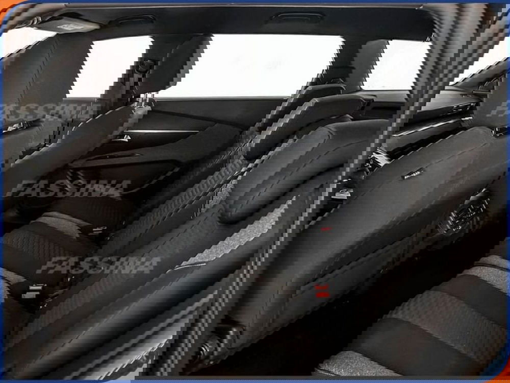 Peugeot 5008 usata a Milano (11)