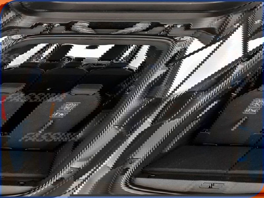 Peugeot 5008 usata a Milano (12)