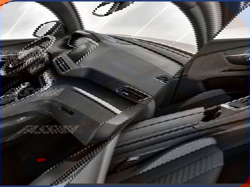 Peugeot 5008 usata a Milano (13)