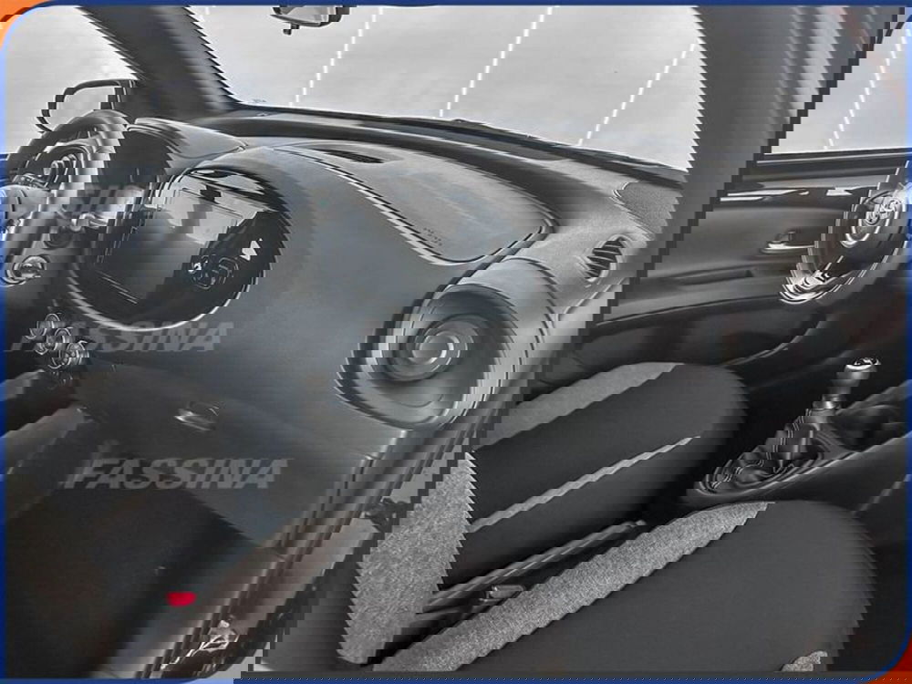 Toyota Aygo X nuova a Milano (12)