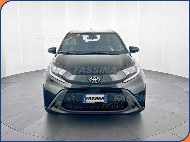 Toyota Aygo X nuova a Milano (2)