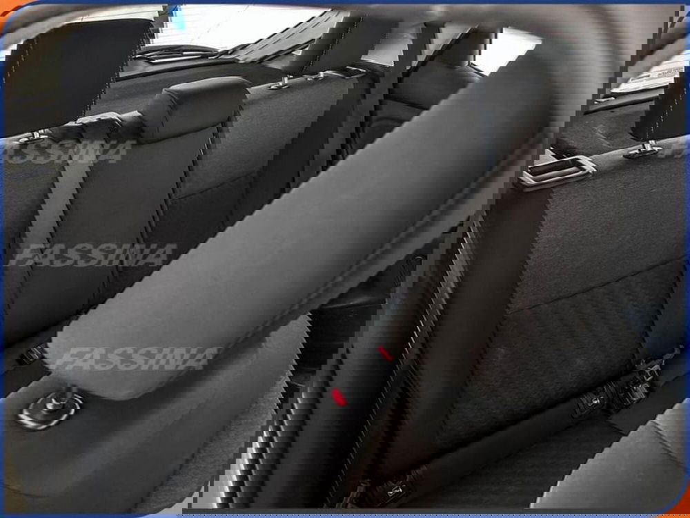 Toyota Yaris usata a Milano (12)