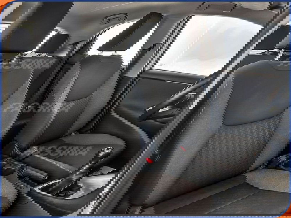 Toyota Yaris usata a Milano (13)