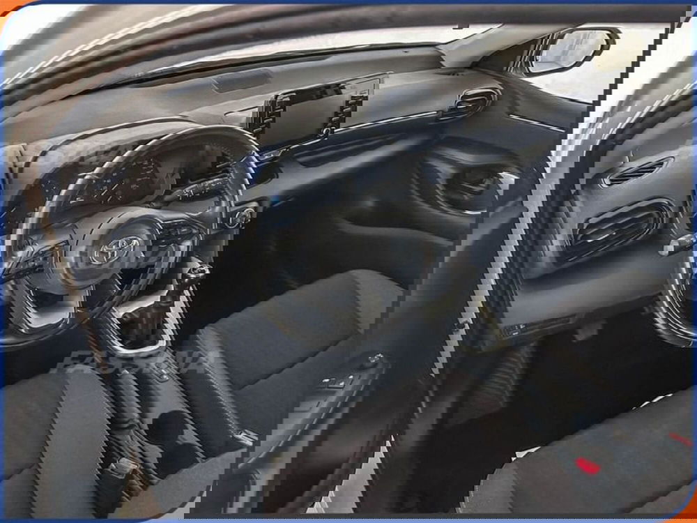 Toyota Yaris usata a Milano (9)