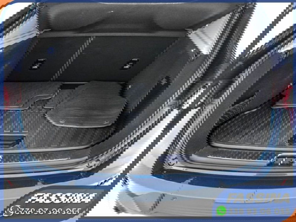 Lynk & Co 01 usata a Milano (10)