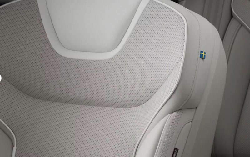 Volvo ES90 nuova a Milano (13)