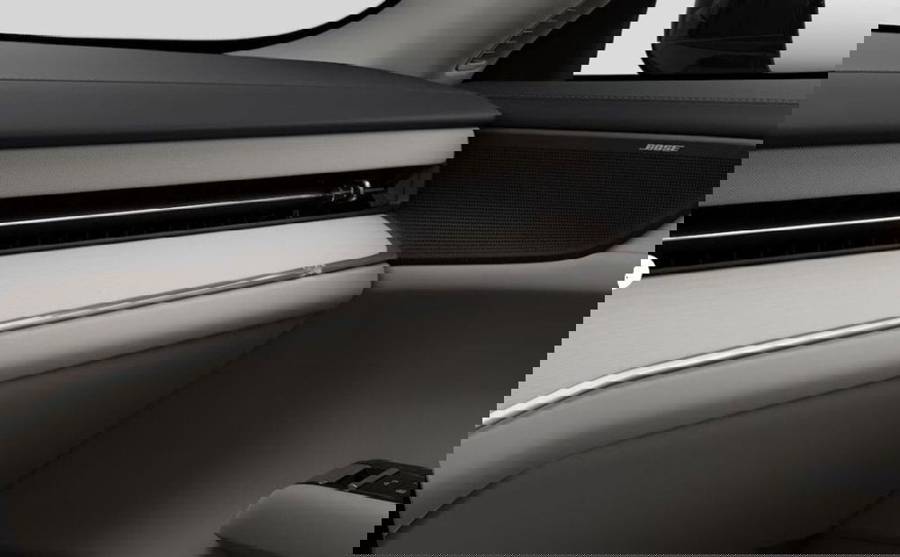 Volvo ES90 nuova a Milano (15)