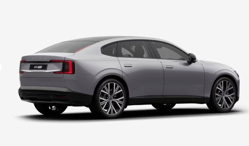 Volvo ES90 nuova a Milano (5)