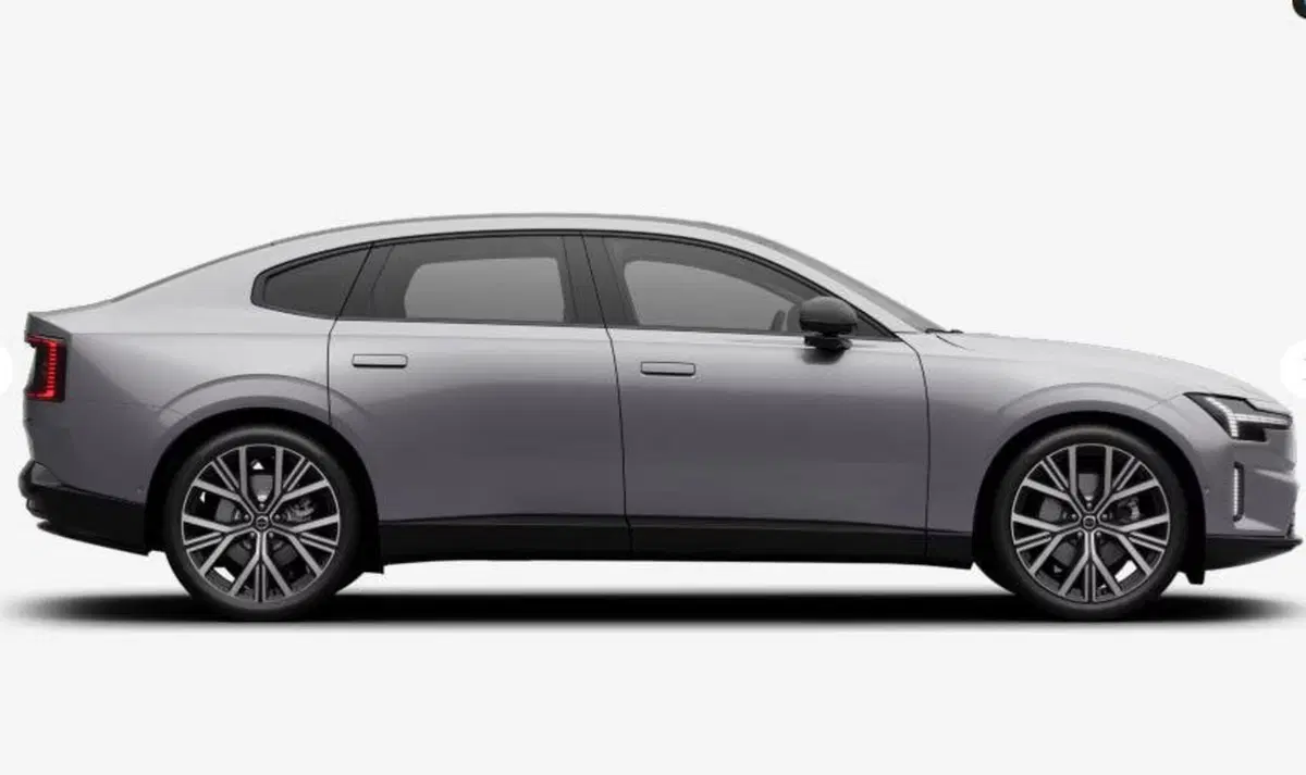 Volvo ES90 nuova a Milano (7)