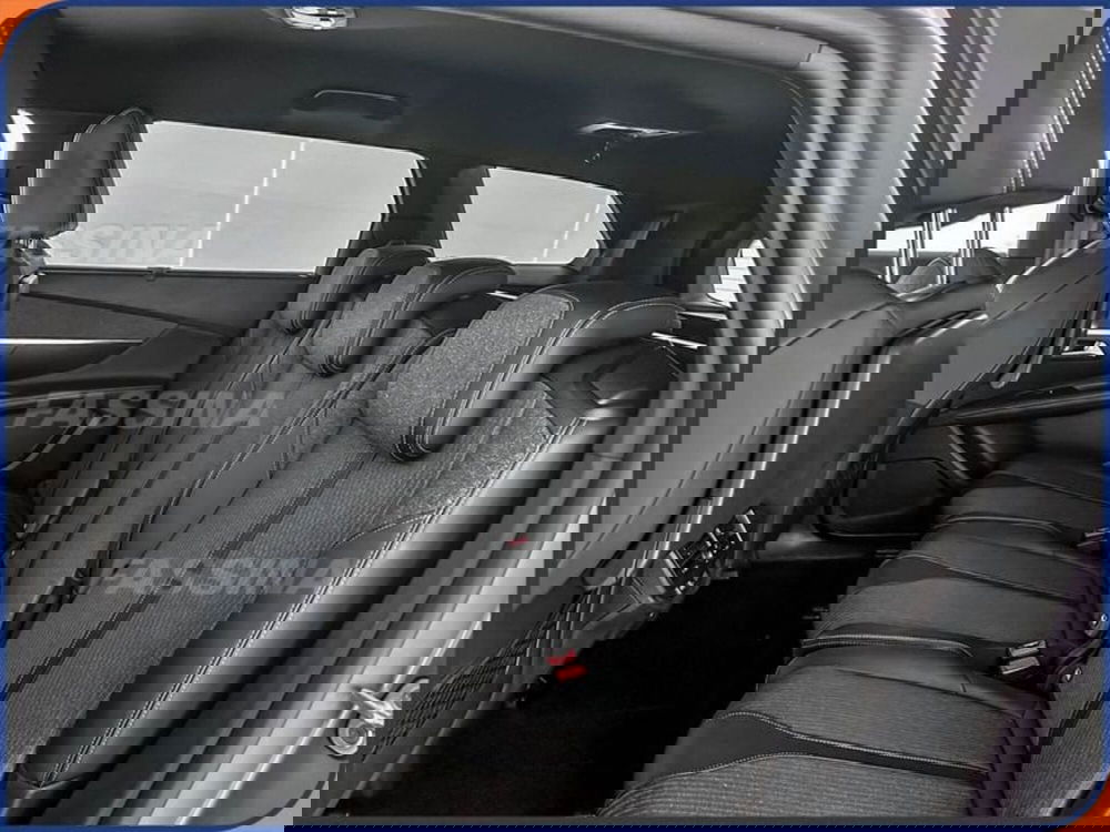 Peugeot 5008 usata a Milano (10)