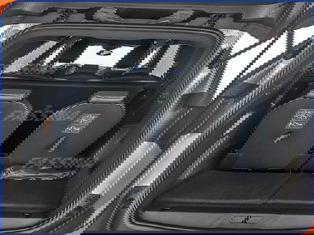 Peugeot 5008 usata a Milano (11)