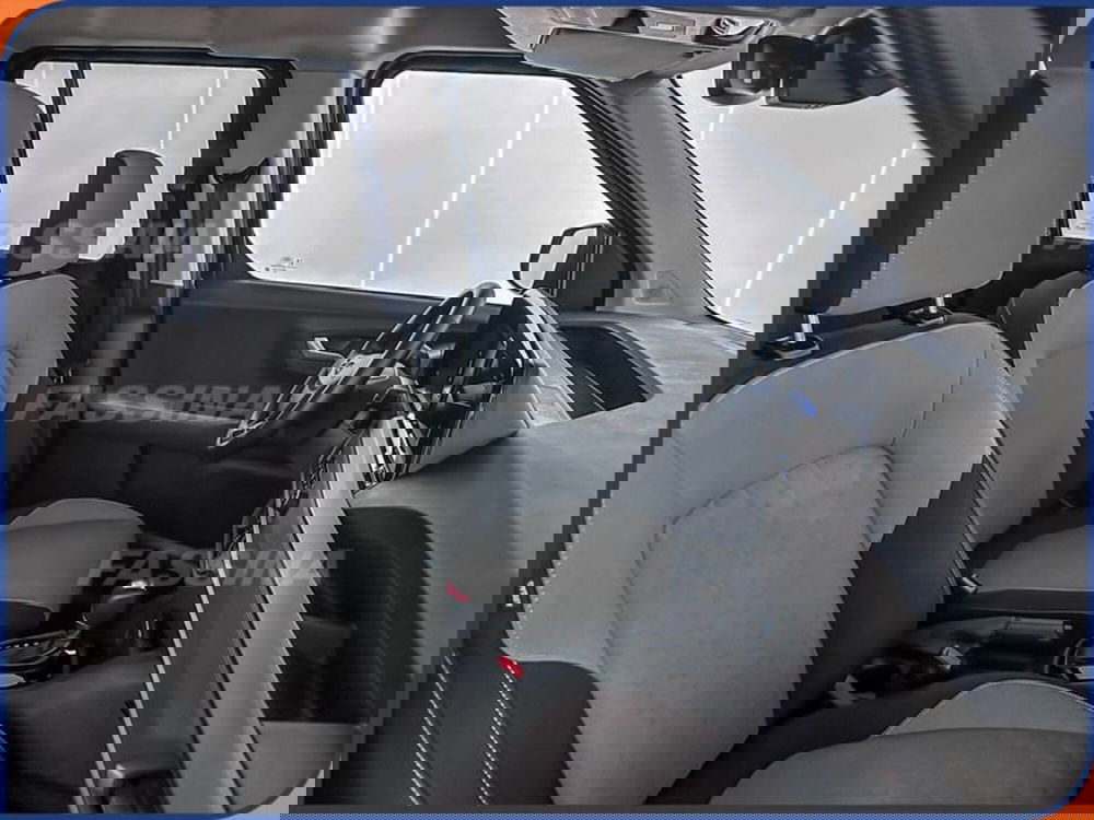 Ford Tourneo Courier usata a Milano (13)