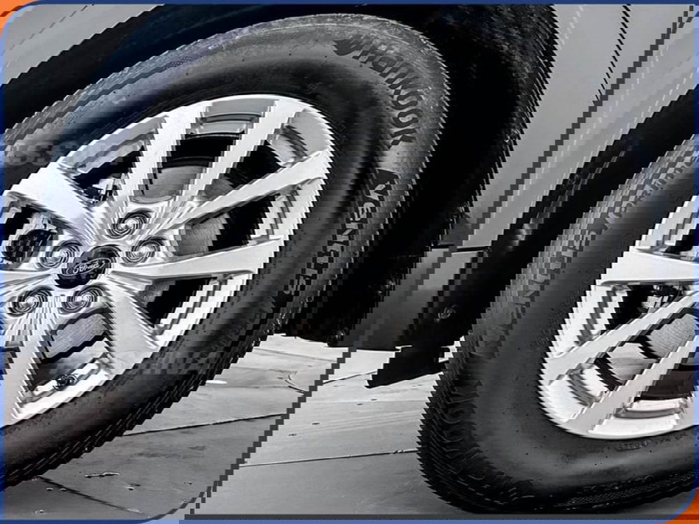 Ford Tourneo Courier usata a Milano (7)