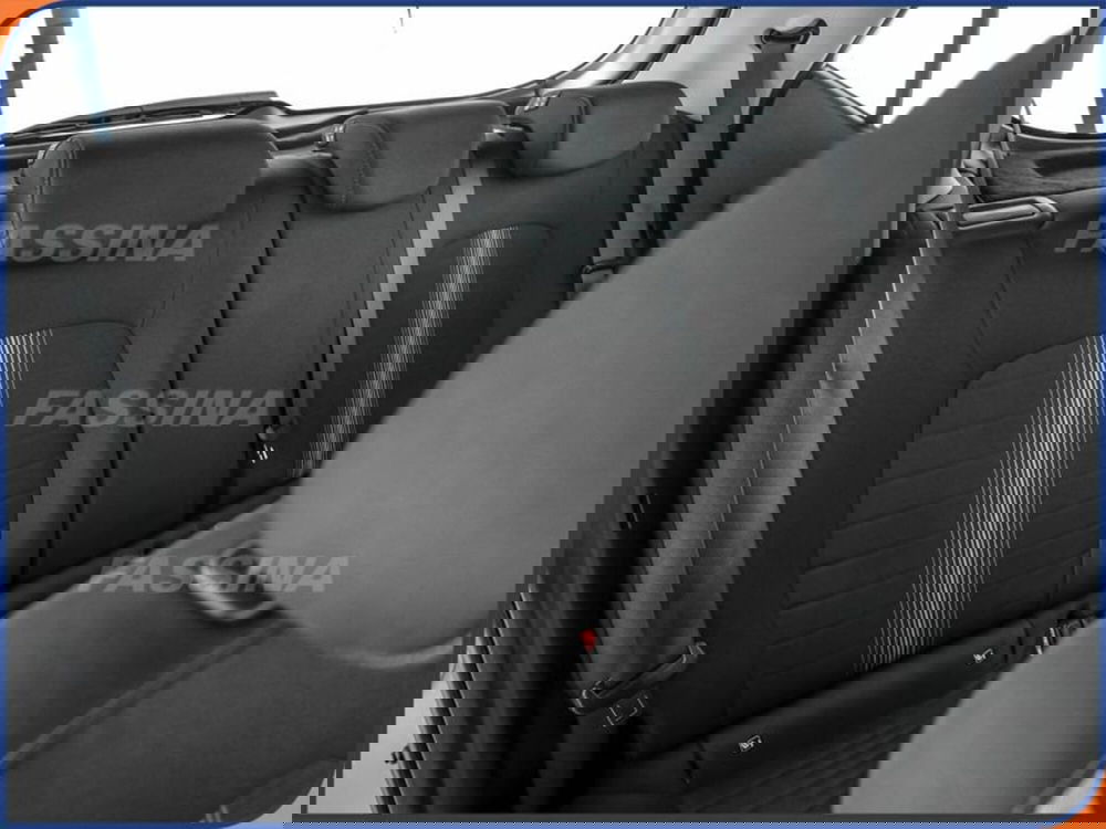 Hyundai i10 nuova a Milano (11)