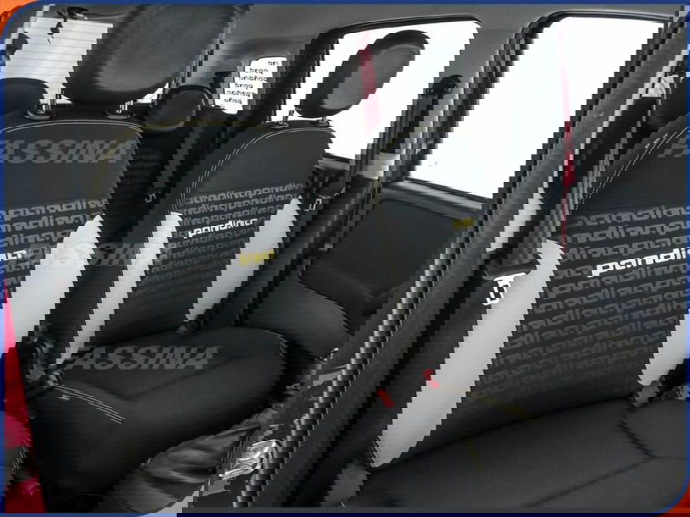 Fiat Pandina nuova a Milano (13)