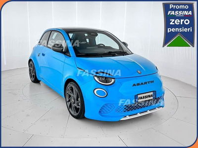Abarth 500e 42 kWh Turismo del 2023 usata a Milano