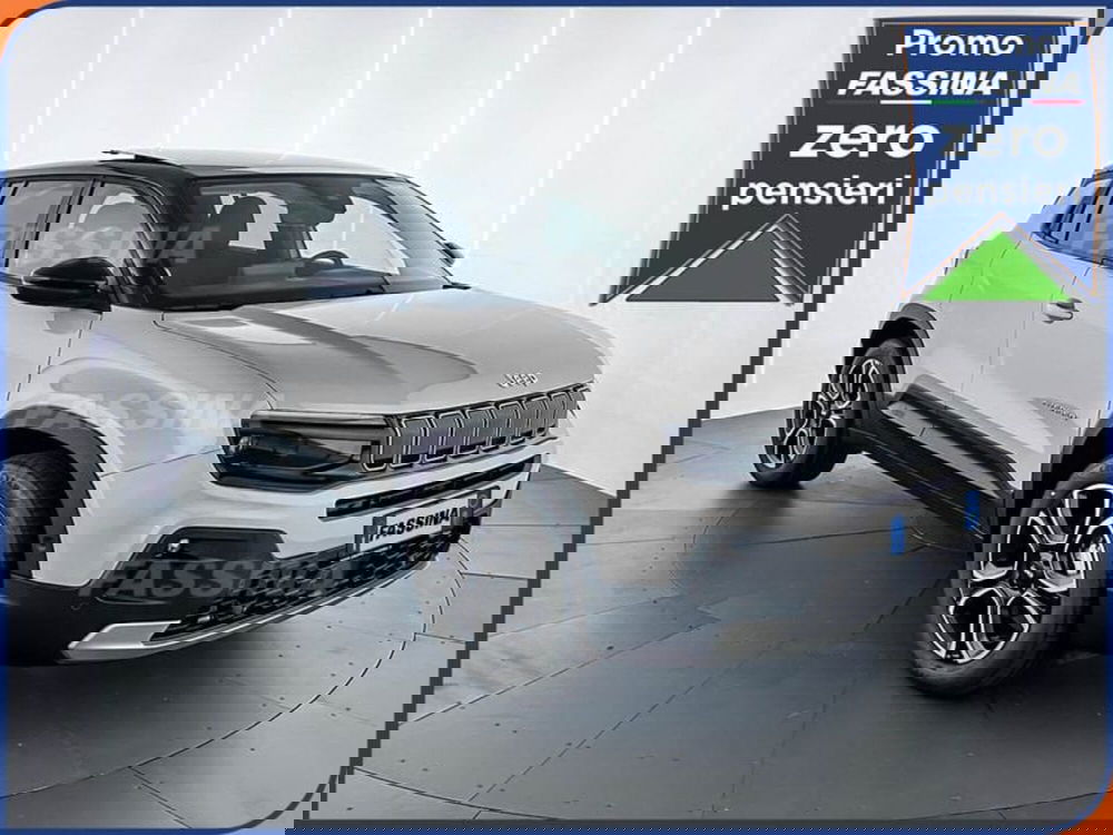 Jeep Avenger nuova a Milano